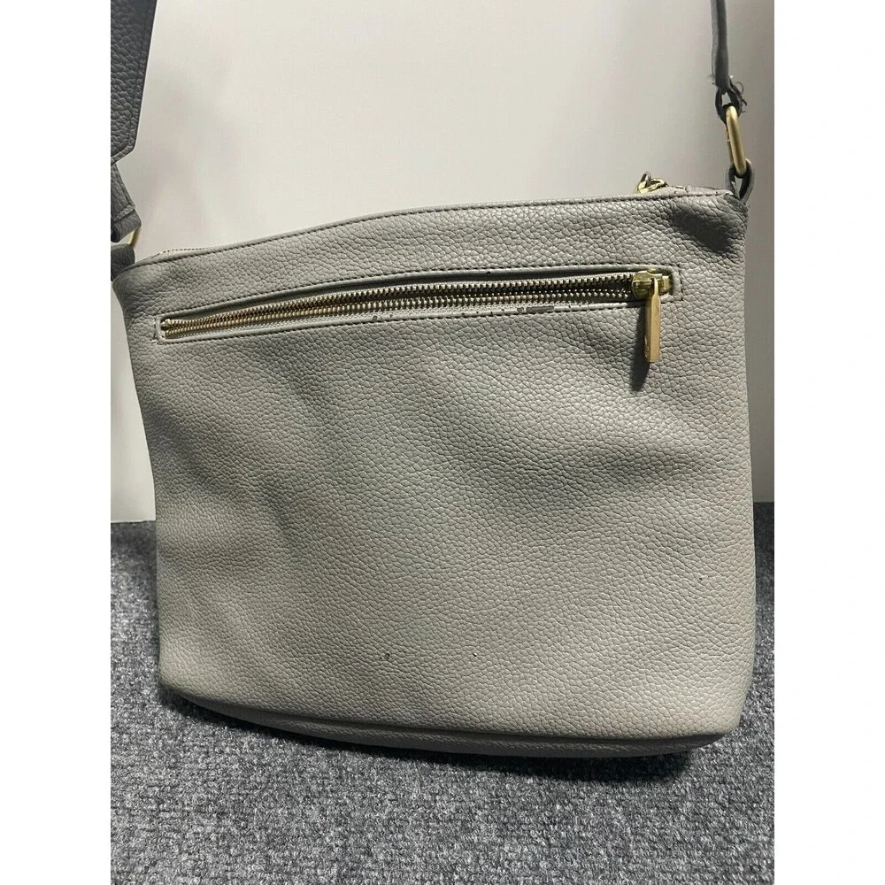 FP Freshly Picked Diaper Crossbody Bag Purse Pocket Wipeable Changing Pad Olive